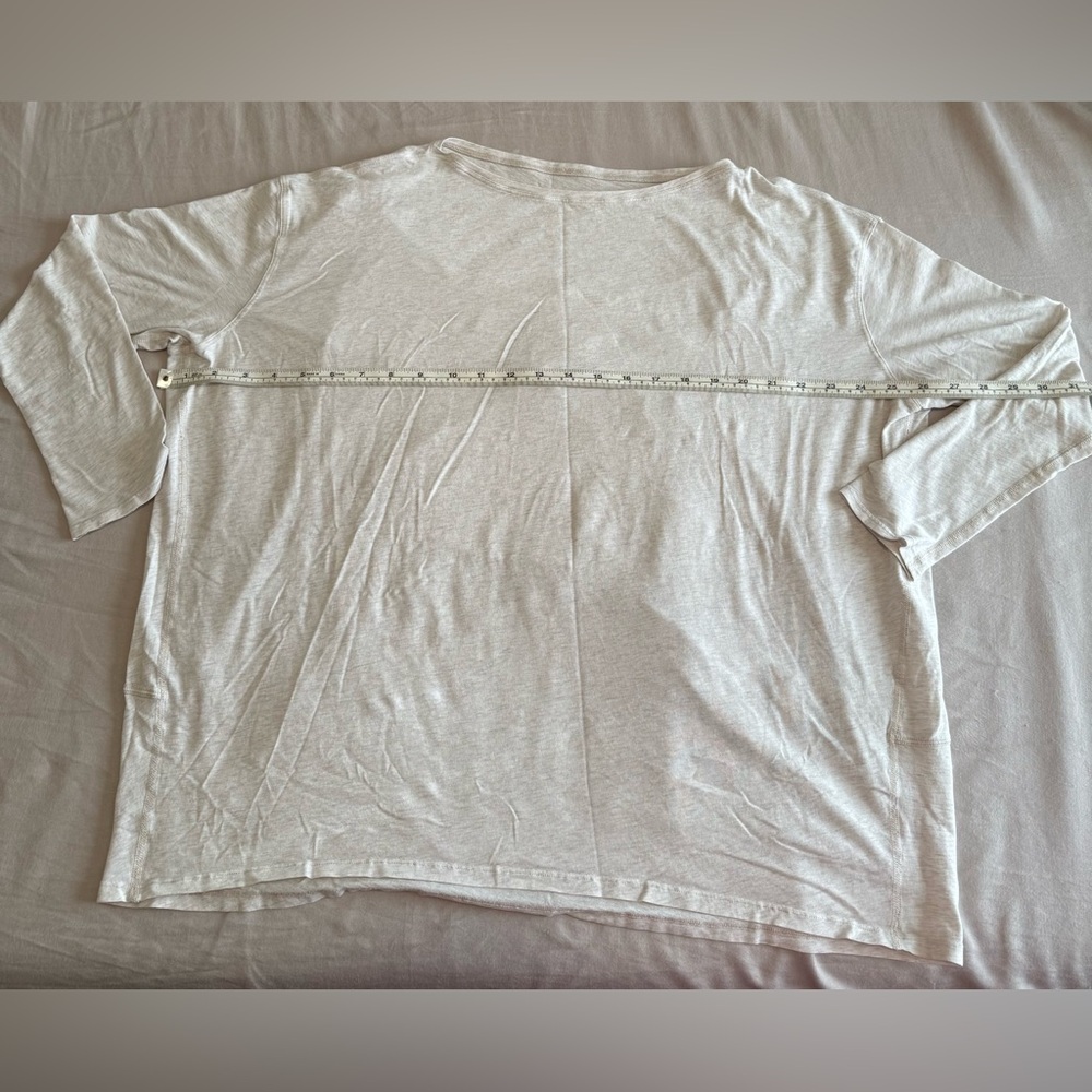 LULULEMON MENS SHIRT